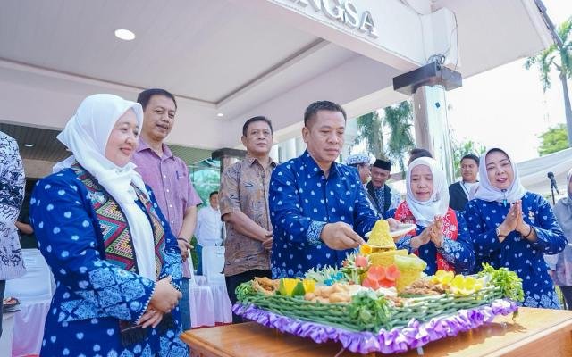 HUT ke-20 Himpaudi, Bupati Aep Tegaskan Peran Strategis Guru PAUD dan Umumkan Kenaikan Insentif