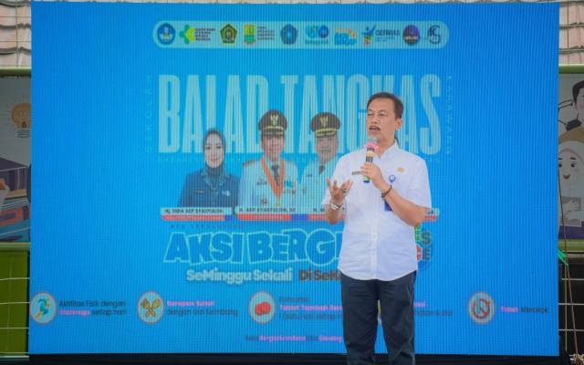 Pemkab Karawang Gelar Aksi Bergizi “Gres Kece” dan Luncurkan Buku Pedoman Balad Tangkas