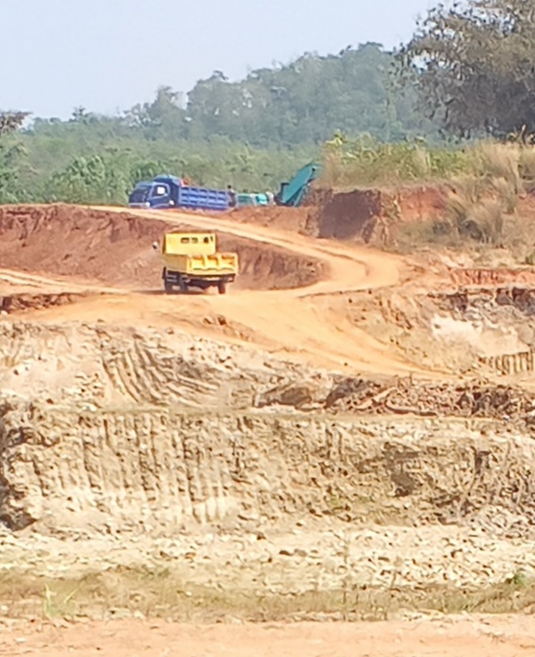 Diduga Beroperasi Tanpa Izin, Aktivitas Tambang Galian C di Cimayasari Dipertanyakan